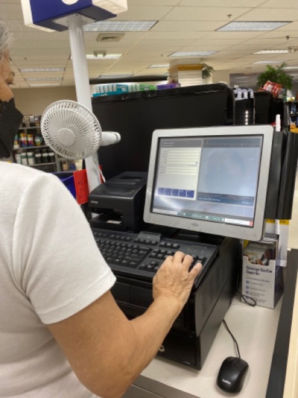 NEX Guam Completes PointofSale Upgrades > Commander, Joint Region Marianas > News Detail