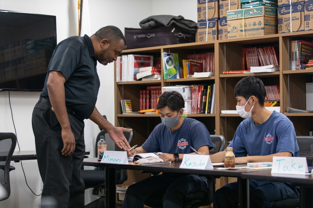 写真：フポン・ウェン三等軍曹