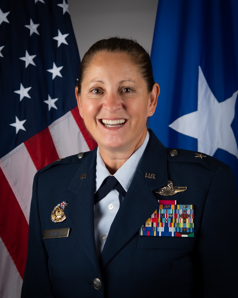 This is the official portrait of Brig. Gen. Leslie S. Hadley.