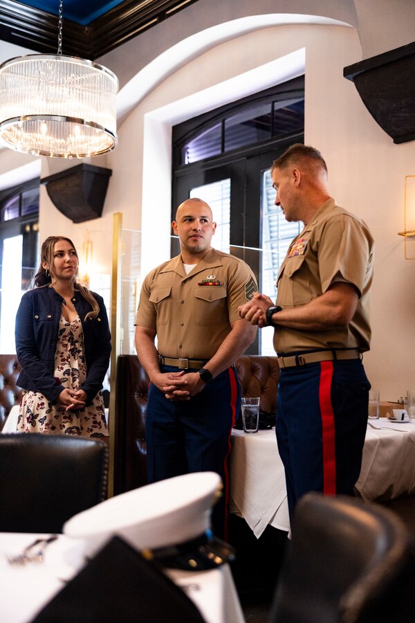 U.S. Marine Corps Staff Sergeant Robert Simms, canvassing recruiter of Recruiting Sub Station Mesquite, is awarded the “Centurion” helm on Sept. 30, 2022 for his valiant efforts in Marine Corps Recruiting Command (MCRC). 



SSgt. Simms contracted 101 enlisted individuals into the Marine Corps as a canvassing recruiter of Recruiting Sub Station Mesquite. This achievement recongnizes him as a “Centurion” in the recruiting field and earned him a custom helm given to him by the Recruiting Station Dallas Command. (U.S. Marine Corps photo by Sgt. Webster Rison)