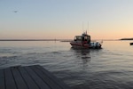 A boat crew from Coast Guard Station Washington prepares to dock at Leesylvania State Park, Woodbridge, Va., Nov. 17, 2018. The crew members, who are all members of the Coast Guard Reserve, conducted the training mission and patrol that took them to the southern part of their station’s area of responsibility. (Coast Guard photo by Petty Officer 2nd Class Lisa Ferdinando)