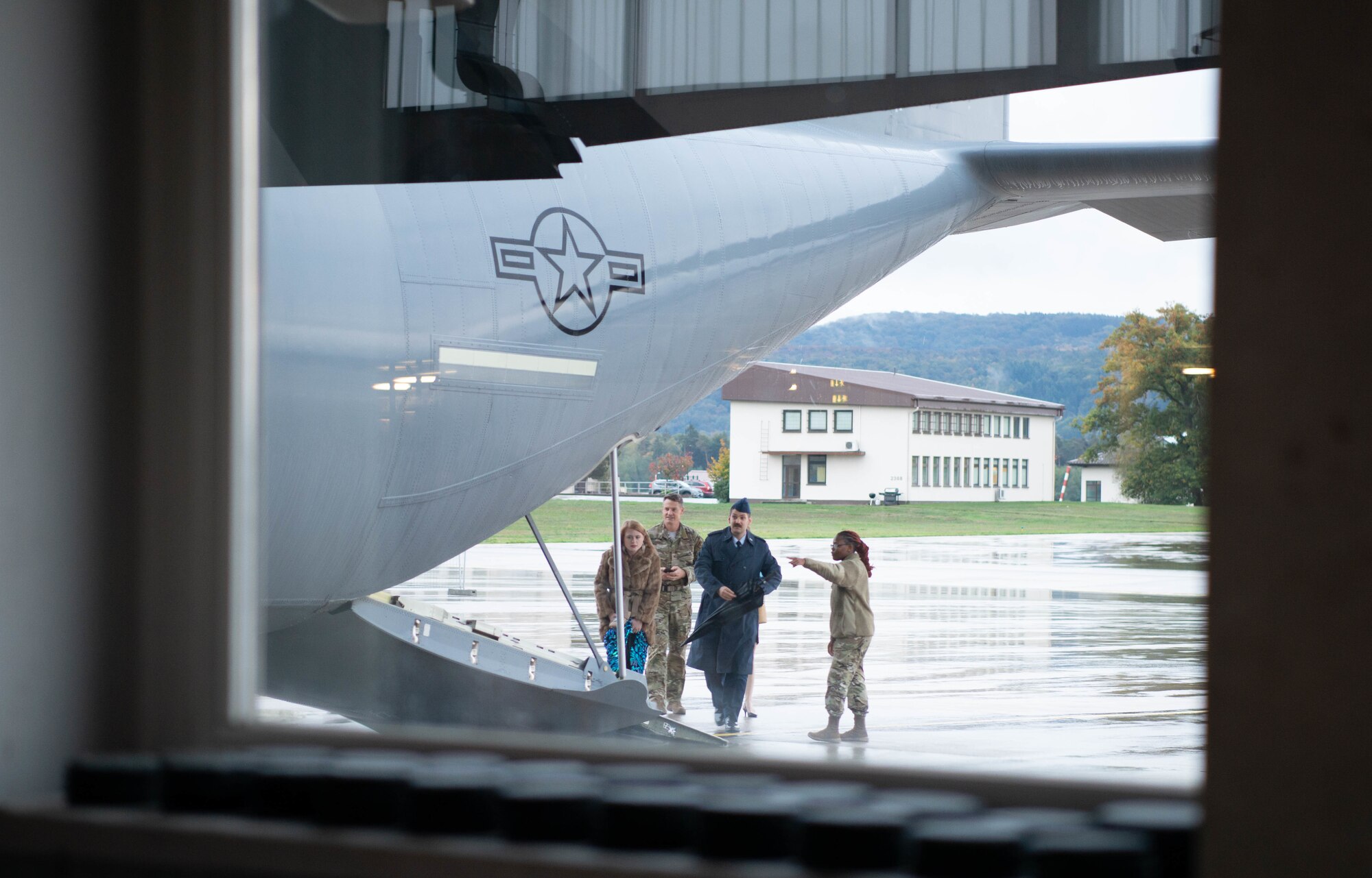 Airmen enter the Air Force Gala