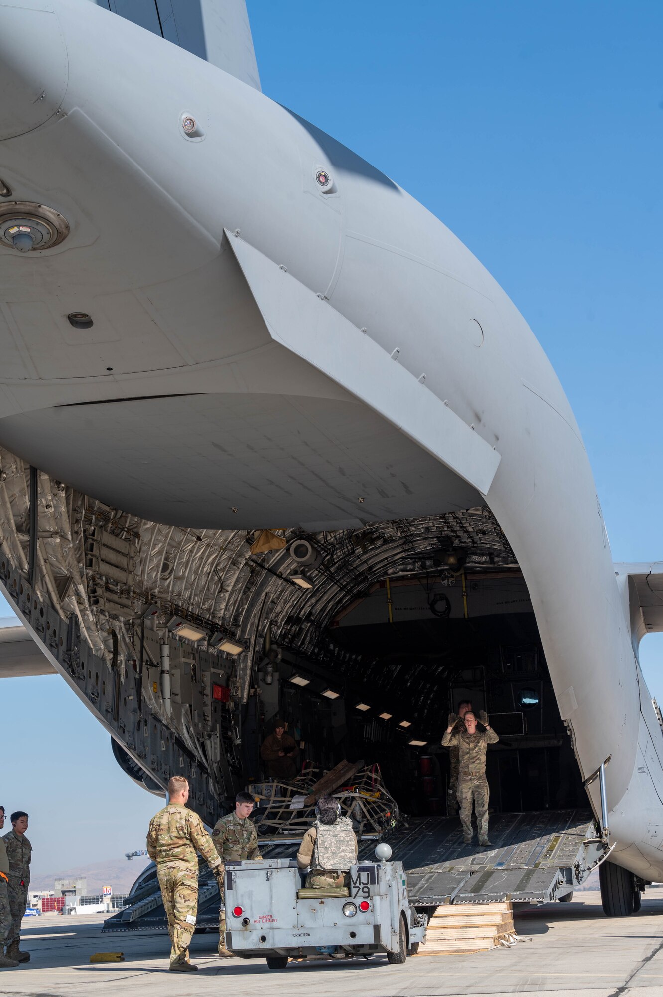 McChord utilizes new refueling waivers to fuel fighters faster.