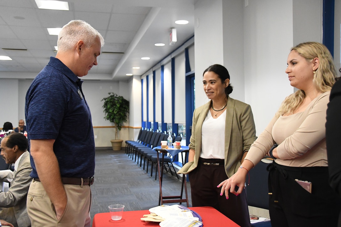 Small Business Forum illuminates Jacksonville District small business outreach