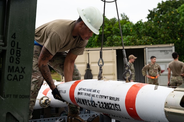 USAF, Navy integrate for Bomber Task Force MineX