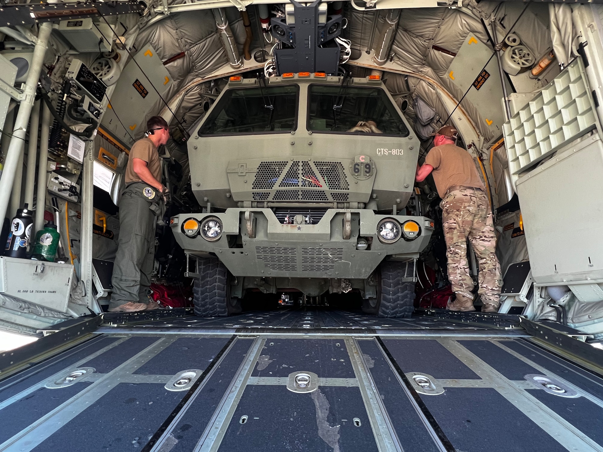 39th Rescue Squadron cargo training