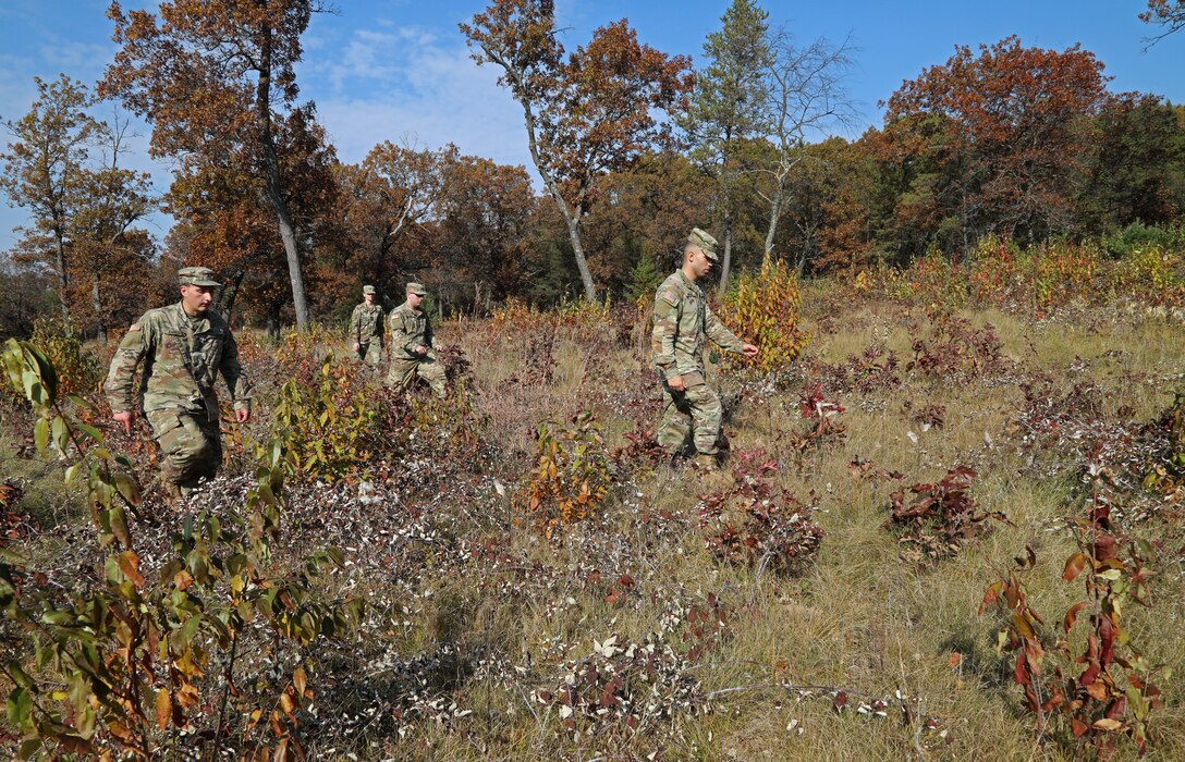 Ammunition platoon trains on land navigation