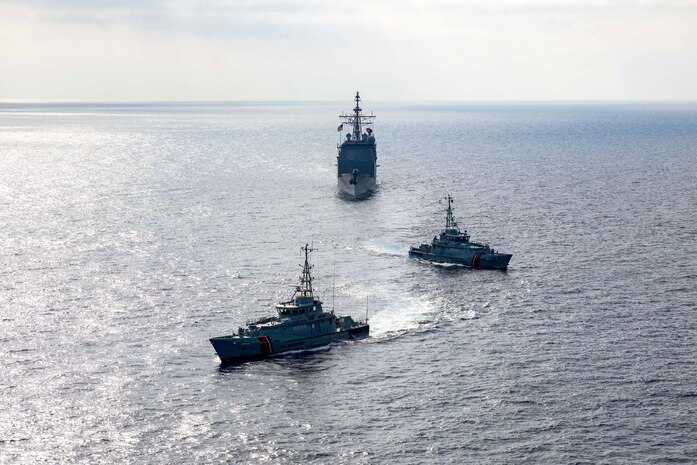 The Ticonderoga-class guided-missile cruiser USS Leyte Gulf (CG 55) sails in formation with Albanian Coast Guard ships ALS Lissus (P 133) and ALS Butrinti (P 134) for the NATO-led vigilance activity Neptune Strike 22.2 (NEST 22.2), Oct. 17, 2022.
