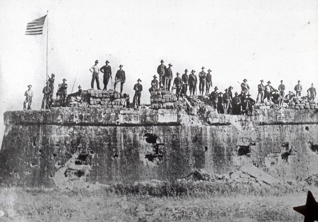 First Colorado Volunteer Infantry at Fort San Antonio, Malate, Philippines in black and white