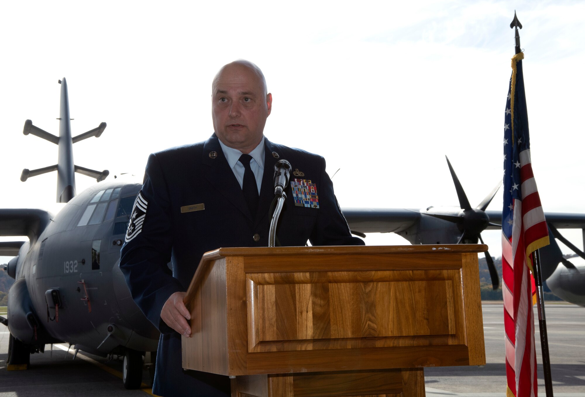 Chief Master Sgt. Robert Smith, 193rd Special Operations Wing command chief, delivers remarks to attendees during an assumption of responsibilities ceremony Oct. 28, 2022, Middletown, Pennsylvania.