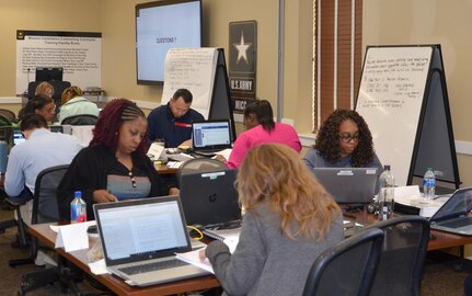 Training course sets path for new contracting interns