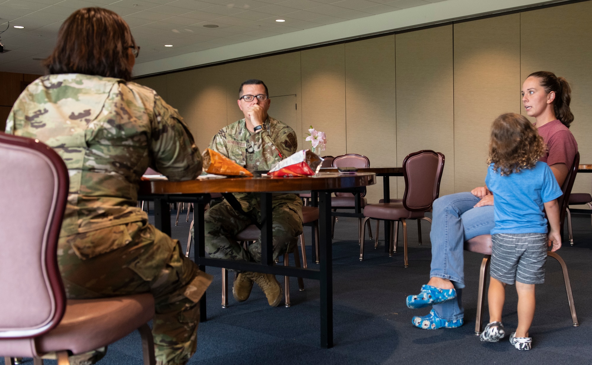 Members of the Single Parents of Tyndall group discuss what offices and organizations provide support to single parents at Tyndall Air Force Base, Florida, Aug. 24, 2022.