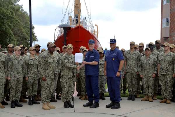 The Gold crew of USS Hershel "Woody" Williams (ESB 4) receives the U.S. Guard Special Operations Service Ribbon.