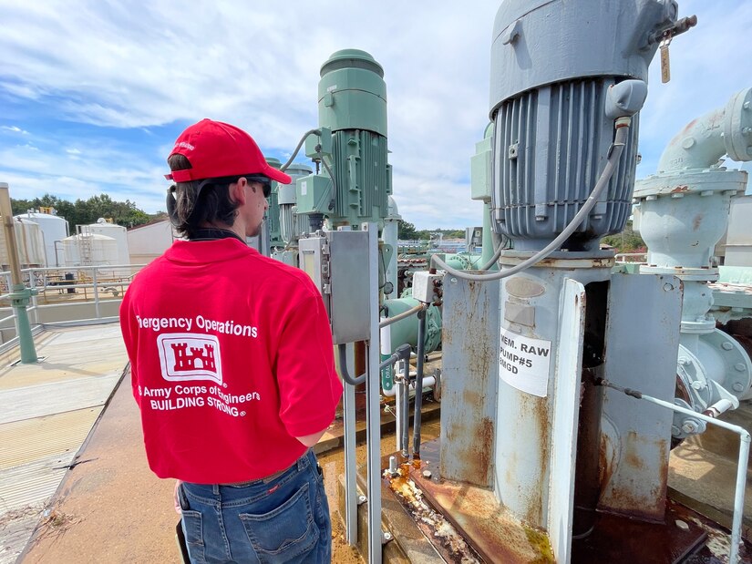 USACE Vicksburg District performs initial assessments at O.B. Curtis