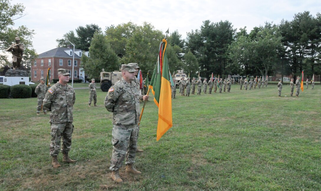 Army Reserve’s 200th Military Police Command welcomes new commanding general