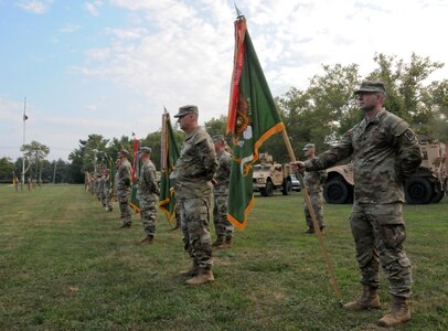 Army Reserve’s 200th Military Police Command welcomes new commanding general