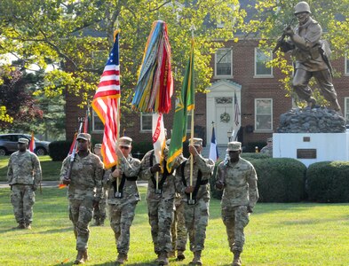 Army Reserve’s 200th Military Police Command welcomes new commanding general