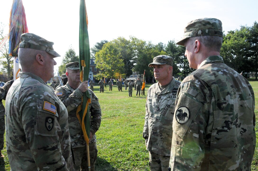 Army Reserve’s 200th Military Police Command welcomes new commanding general