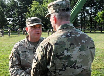 Army Reserve’s 200th Military Police Command welcomes new commanding general