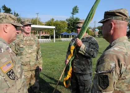 Army Reserve’s 200th Military Police Command welcomes new commanding general