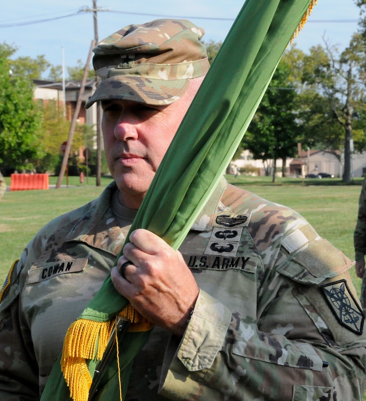 Army Reserve’s 200th Military Police Command welcomes new commanding general