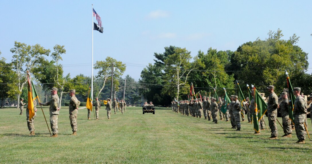 Army Reserve’s 200th Military Police Command welcomes new commanding general