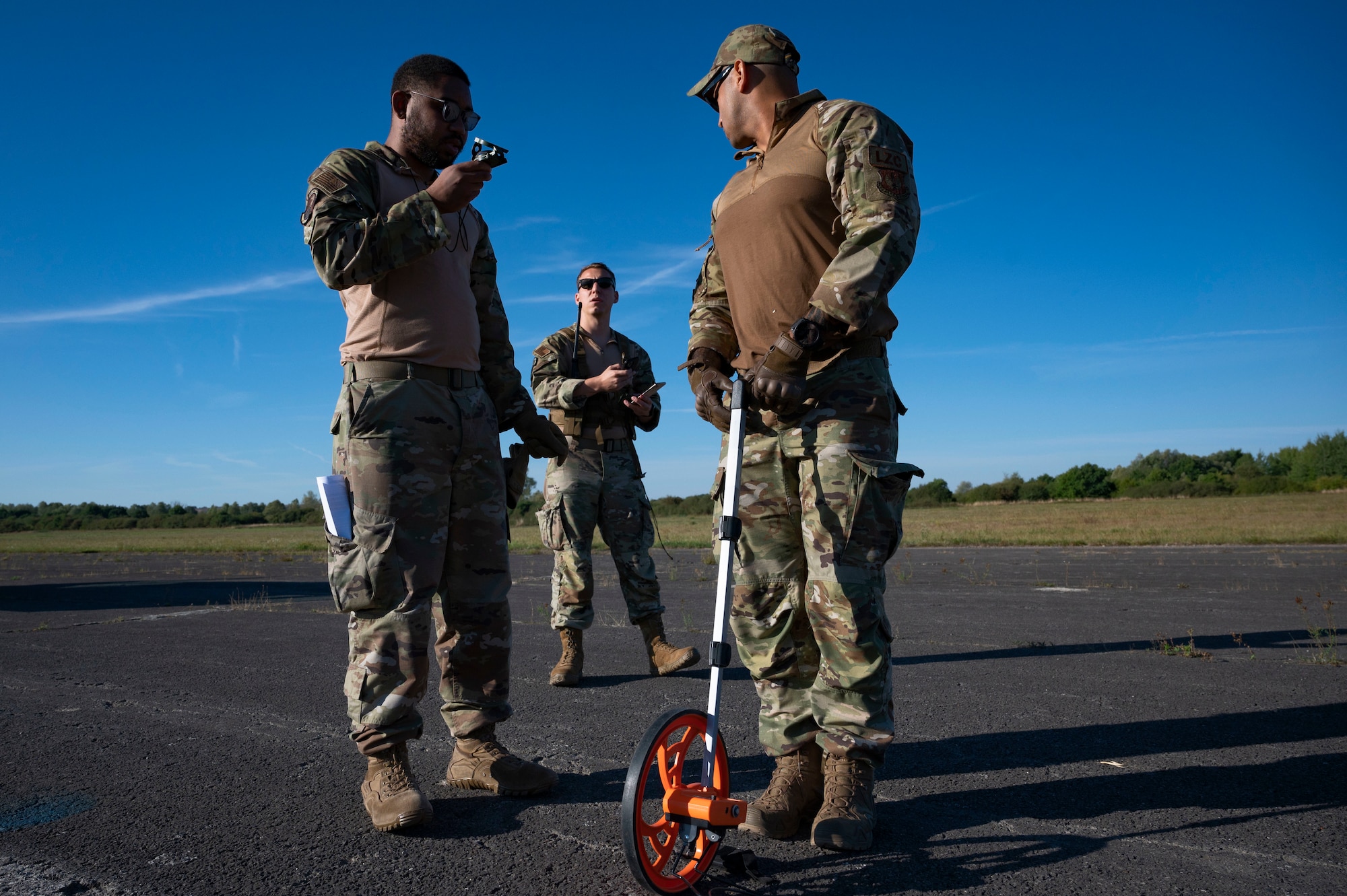 U.S. Air Force Airmen assigned to the 1st Combat Communications Squadron conduct the first training session with the 37th Airlift Squadron using mobile Link 16 equipment at Base Aérienne Grostenquin, France, Aug. 26, 2022.