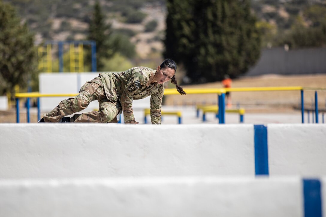 CIOR competition tests 88th Readiness Division officer’s grit