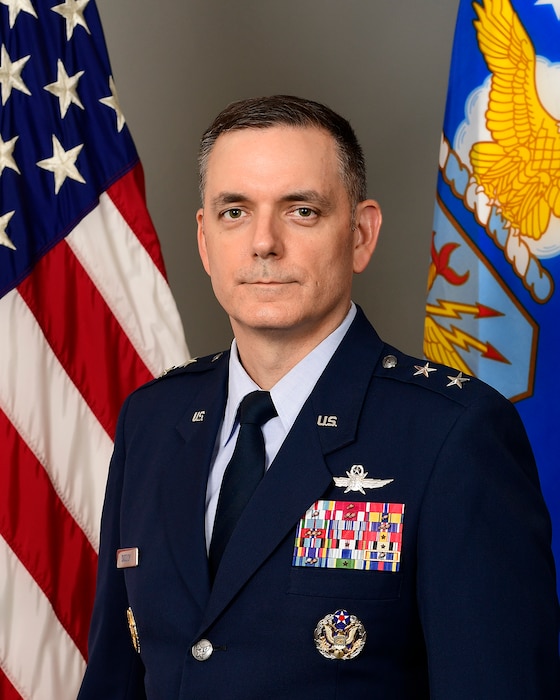 This is the official photo of Maj. Gen. David W. Snoddy.