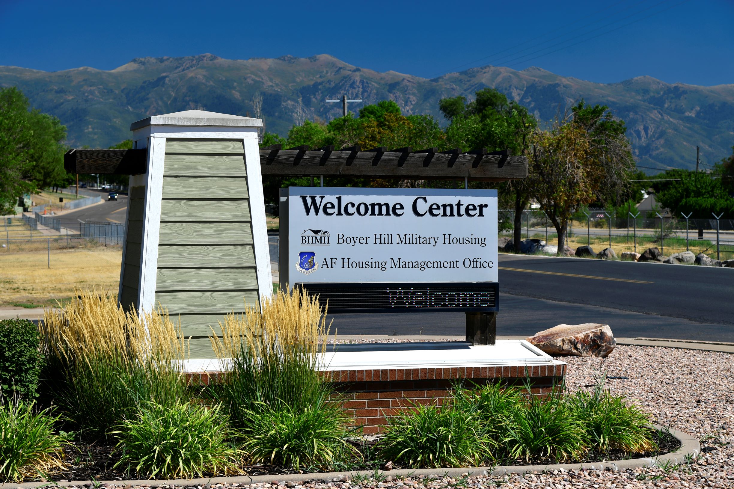 Boyer Hill Housing implements Resident Utility Allowance Program > Hill