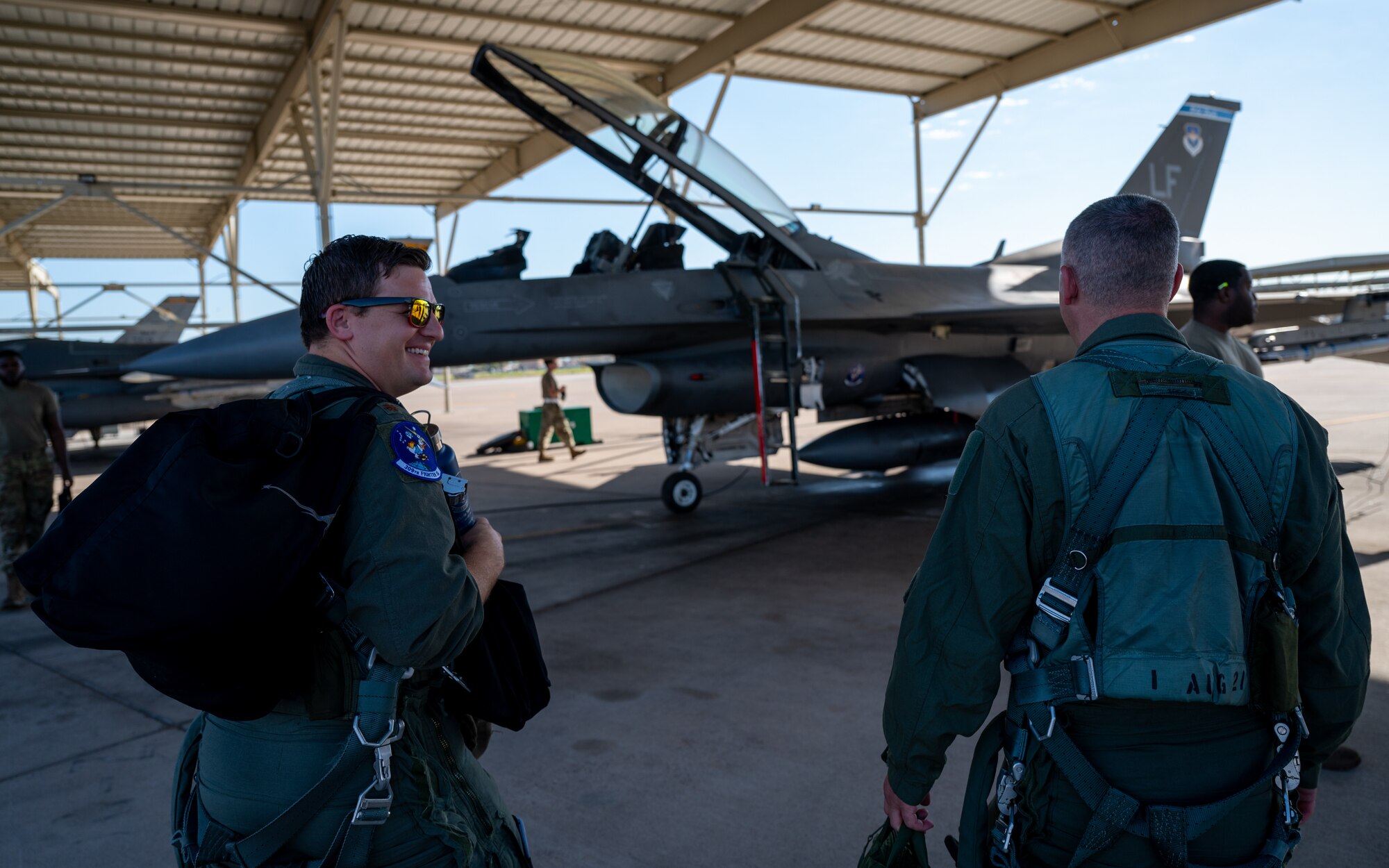 F-16