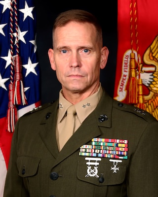 Marine Corps Logistics Command, Command Leadership