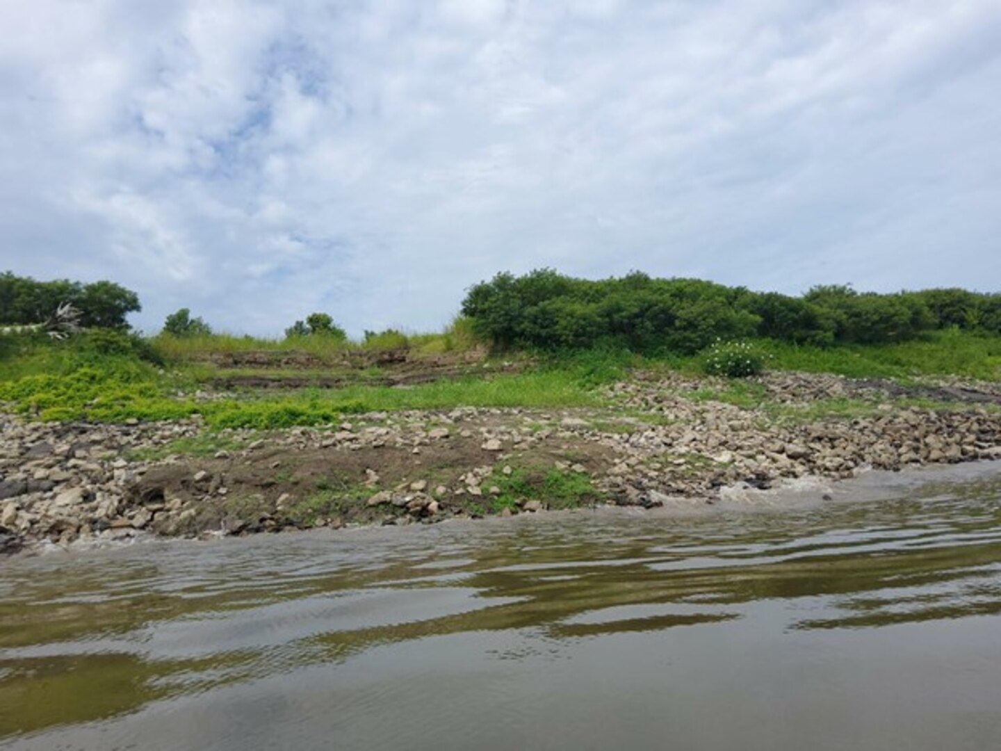 The Memphis District recently awarded a contract, Aug. 10,  to perform revetment stone repairs at Below Knowlton, near Crumrod, Arkansas, (River Mile 619).  

Through this contract, the Corps will partner with Commercial Towing Interests, represented by the Lower Mississippi River Committee (LOMRC), to complete a $6,084,400 Infrastructure Investment and Jobs Act (IIJA)-funded project.