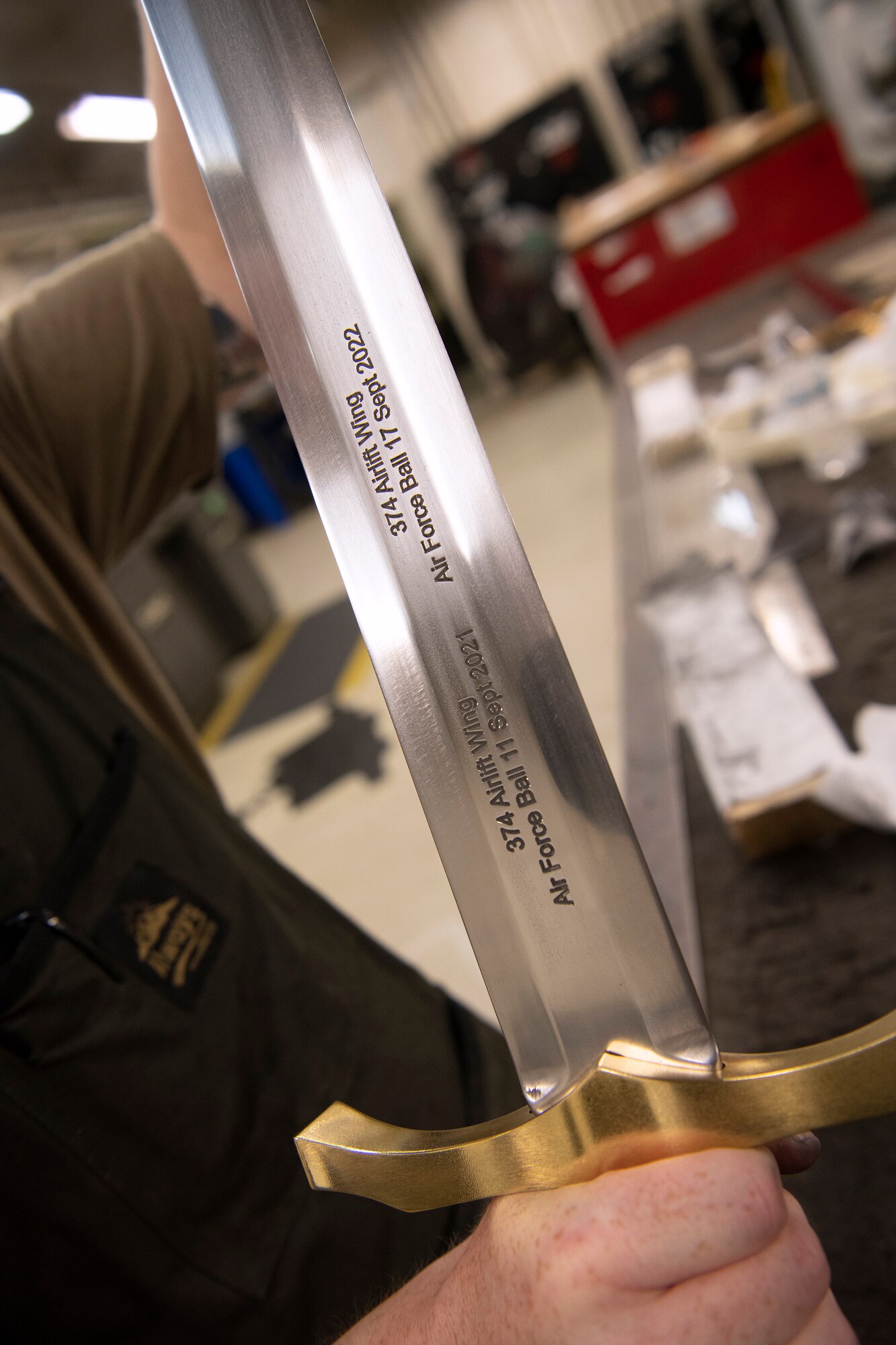 Wing sword