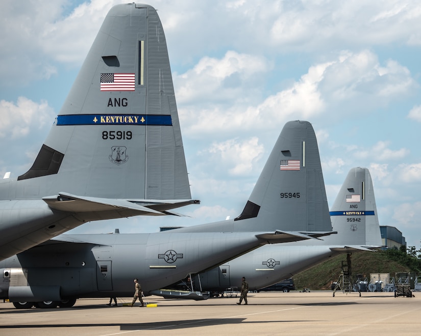 The Kentucky Air National Guard’s 123rd Airlift Wing, based in Louisville, currently flies eight C-130J Super Hercules aircraft. The J model is the most advanced version of the airframe, with modern instrumentation, more efficient engines and a stretched fuselage for additional payload capacity over previous models. (U.S. Air National Guard photo by Staff Sgt. Chloe Ochs)