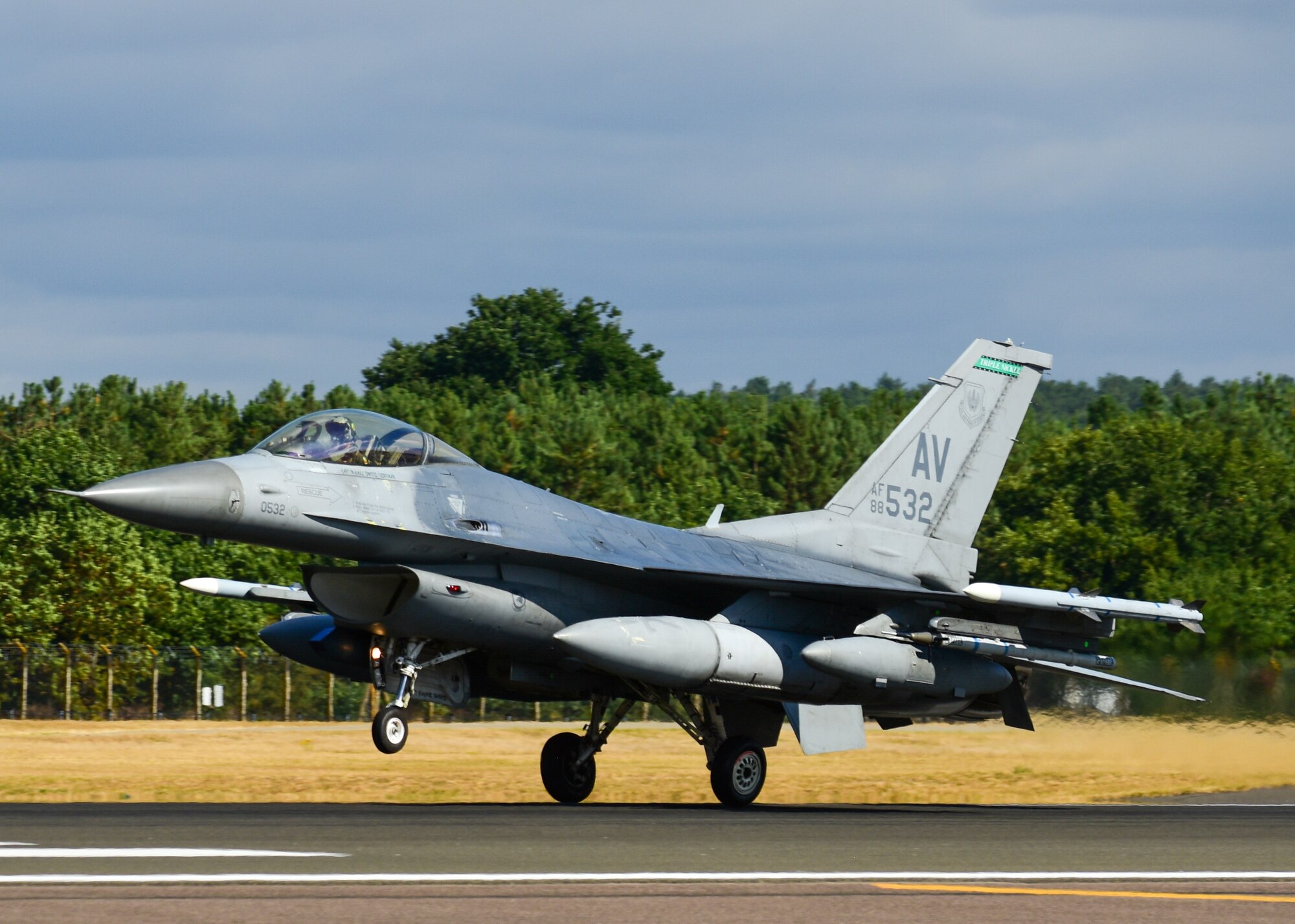 A U.S. Air Force F-16C Fighting Falcon, assigned to the 555th Fighter Squadron from the 31st Fighter Wing, Aviano Air Base, Italy, lands