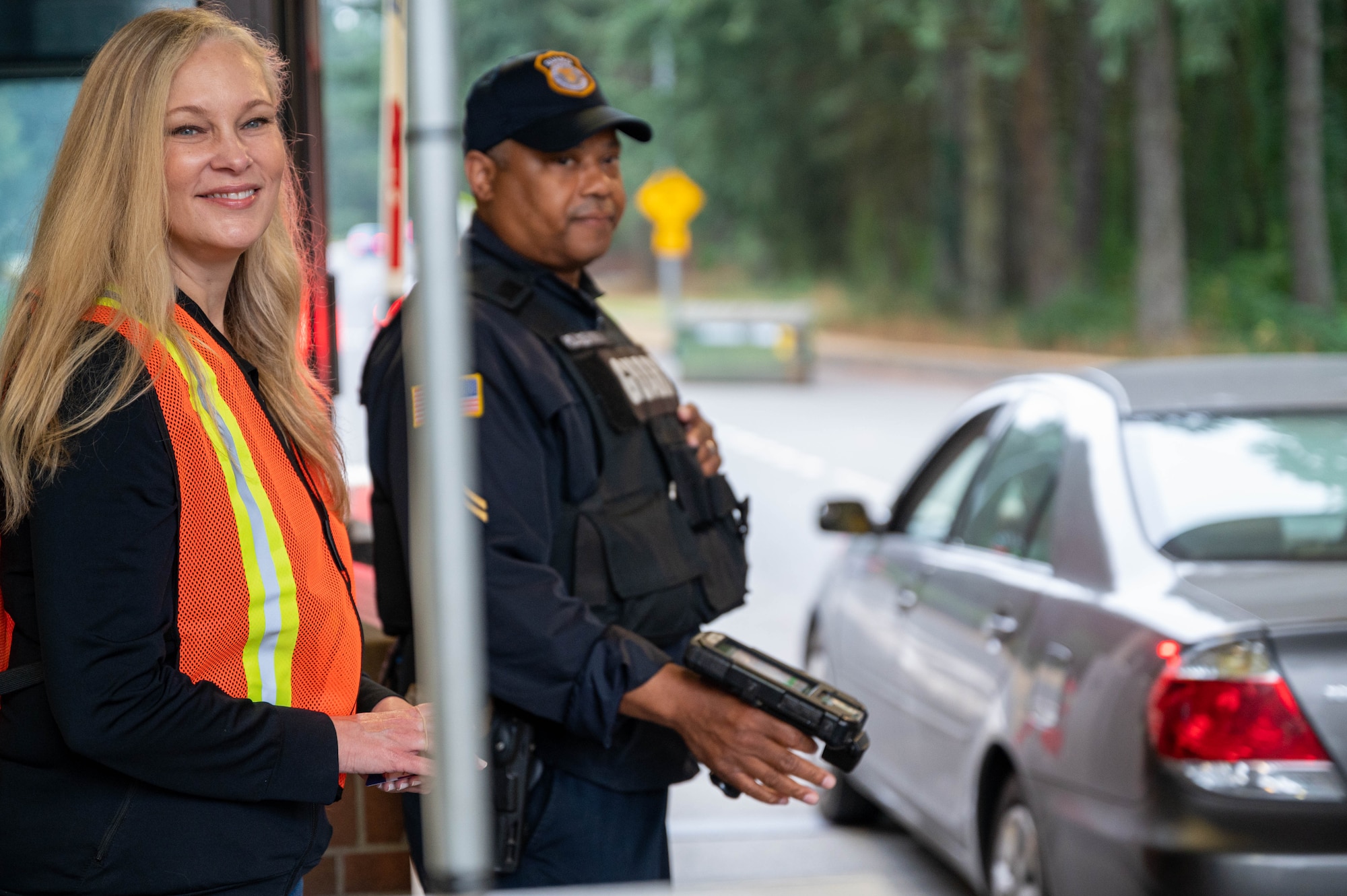 JBLM service members hand out suicide prevention information!