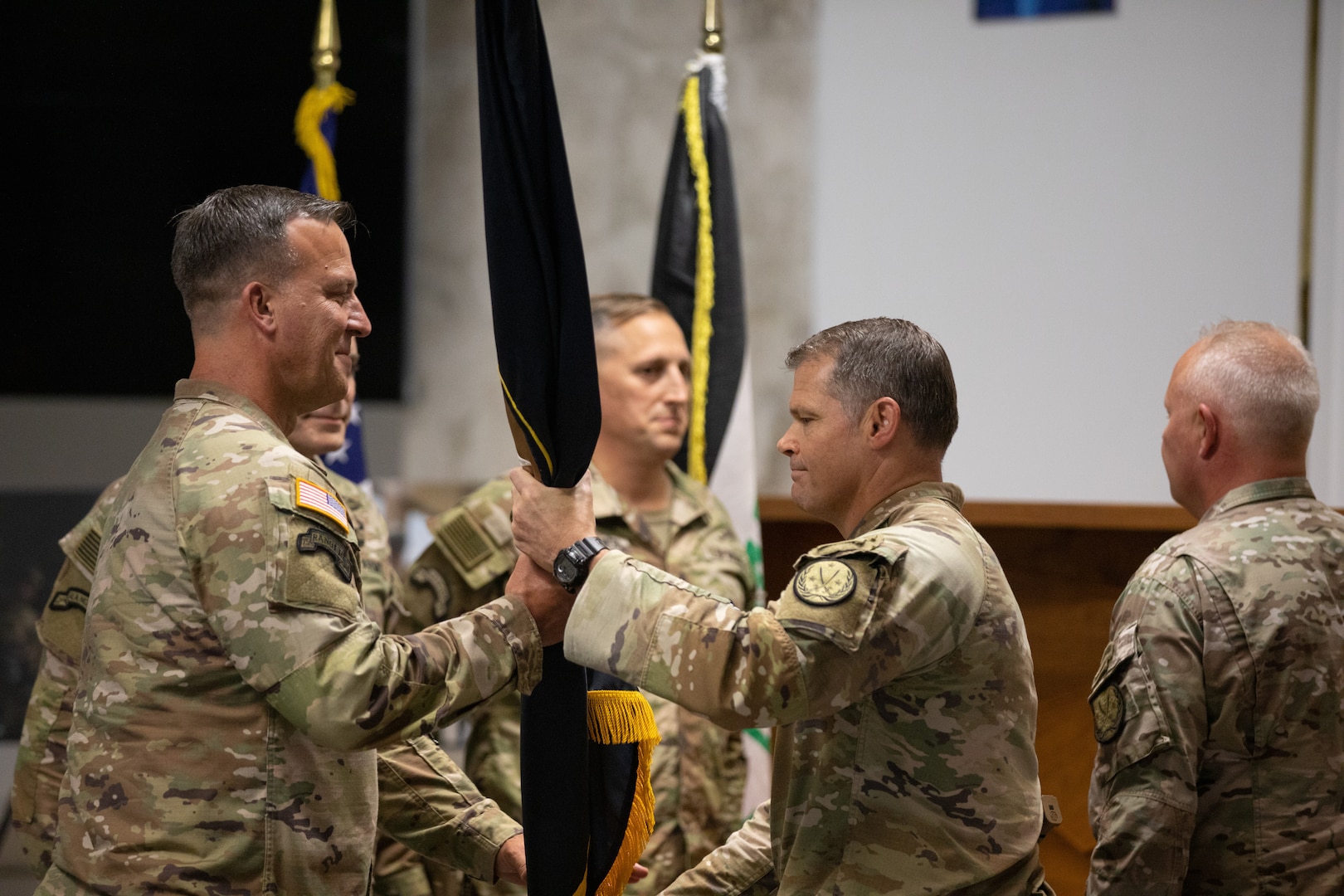 Coalition welcomes new command team > Operation Inherent Resolve > NEWSROOM