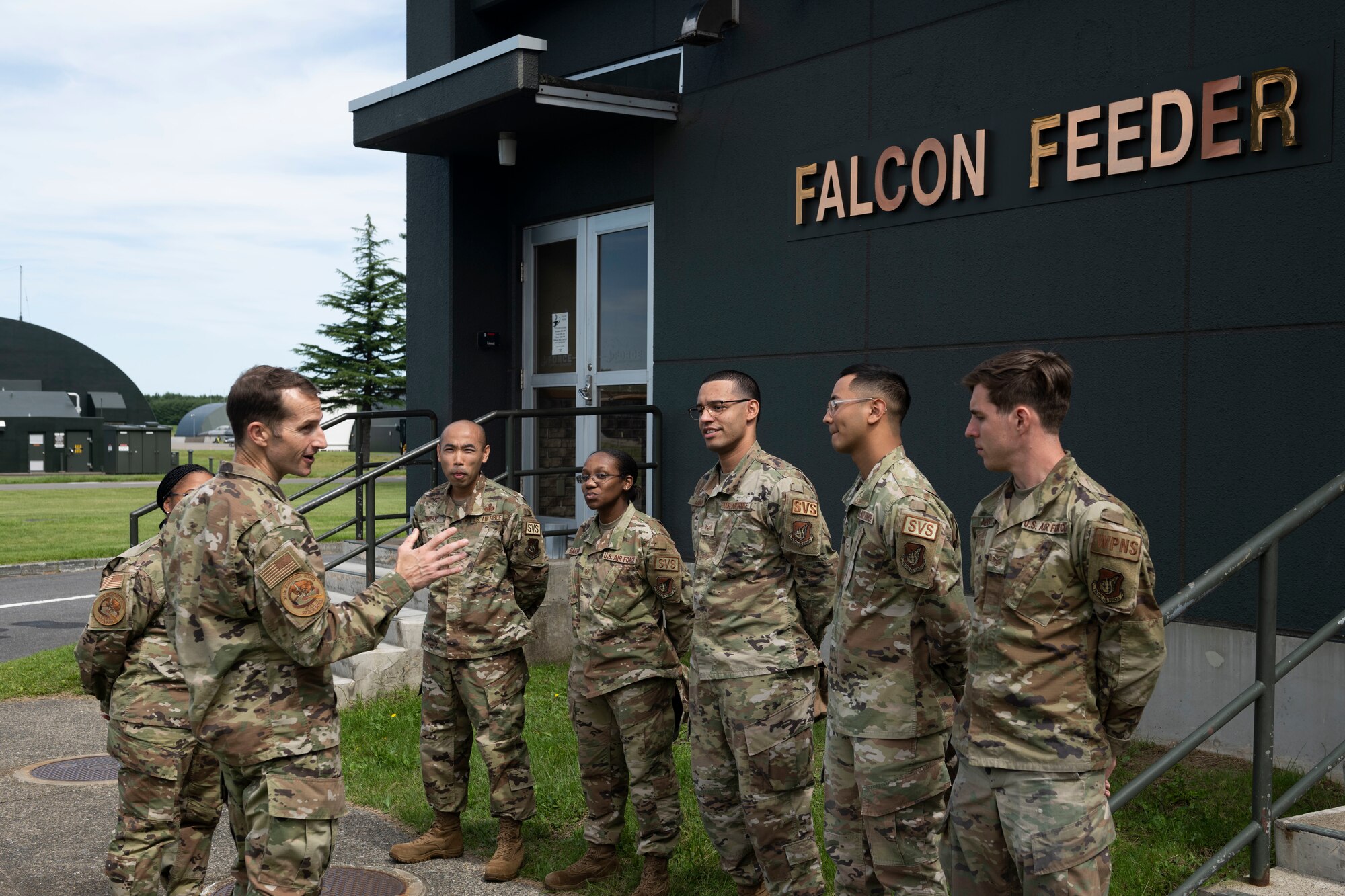 uniform falcon