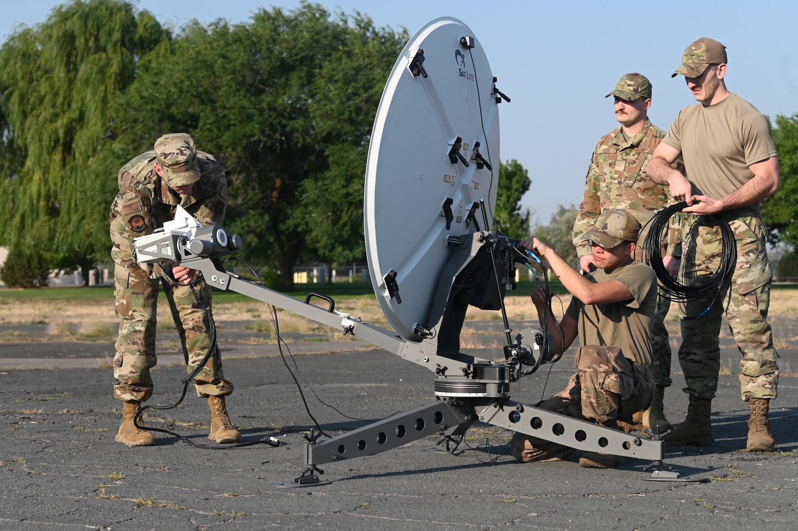 Lithuanian Soldiers Train Pennsylvania Guard on Weapon System > National  Guard > Article View