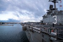 GDYNIA, Poland (Sep. 14, 2022) The Wasp-class amphibious assault ship USS Kearsarge (LHD 3) arrives in Gdynia, Poland Sep. 14, 2022, for a scheduled port visit. The Kearsarge Amphibious Ready Group and embarked 22nd Marine Expeditionary Unit, under the command and control of Task Force 61/2, is on a scheduled deployment in the U.S. Naval Forces Europe area of operations, employed by U.S. Sixth Fleet to defend U.S., allied and partner interests. (U.S. Navy photo by Mass Communication Specialist 3rd Class Taylor Parker)
