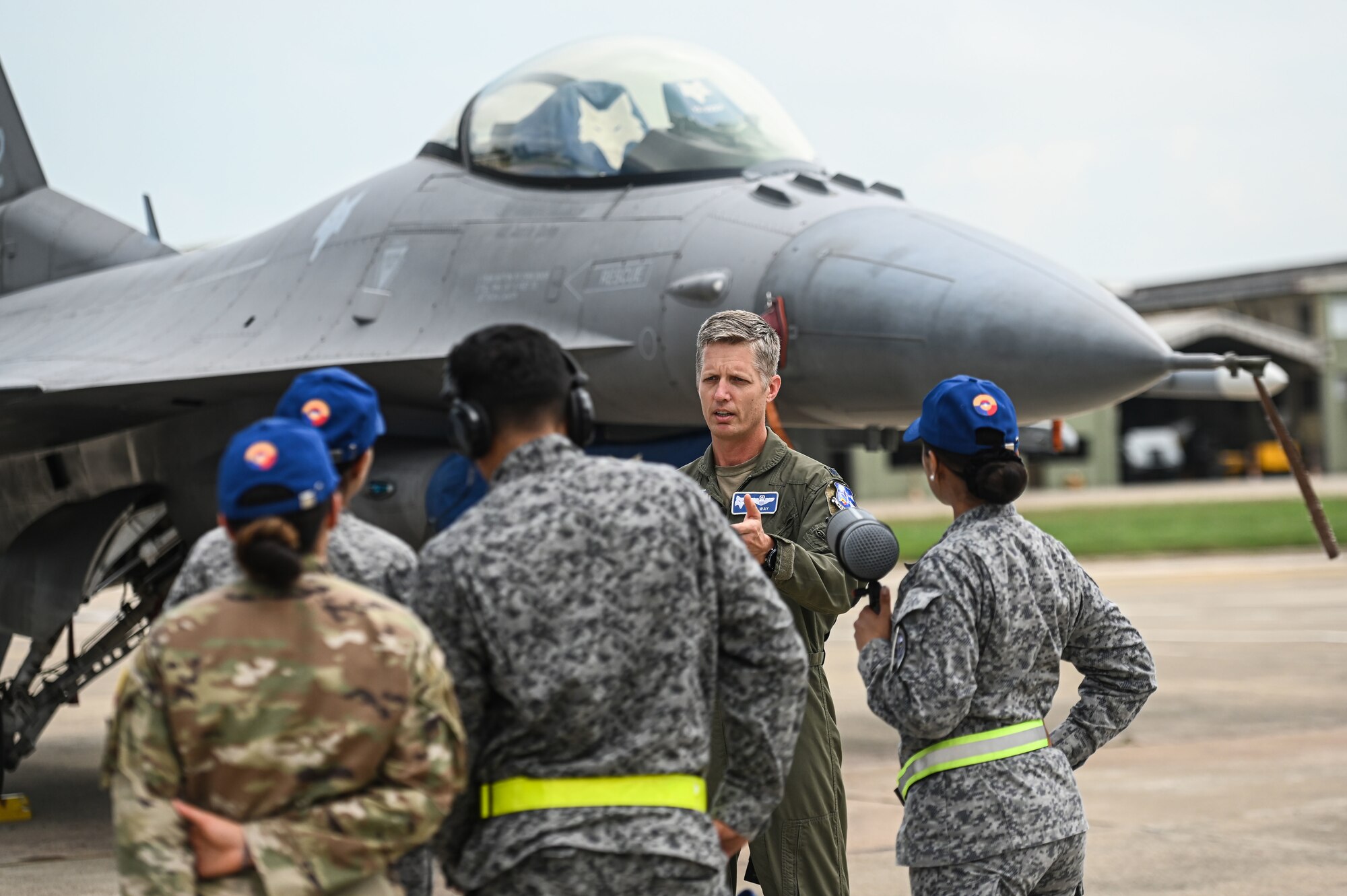 U.S. Air Force Lt. Col. David Way, a pilot with the South Carolina Air National Guard’s 157th Fighter Squadron, is interviewed by Colombian Air Force Public Affairs team during Relampago VII, an exercise in Barranquilla, Colombia, August 31, 2022. The purpose of this exercise is to provide the Colombian Air Force with requested realistic interoperability training as allied countries, under NATO standards. South Carolina is Colombia’s State Partner in the State Partnership Program. (U.S. Air National Guard photo by Master Sgt. Nicole Szews, 169th Fighter Wing Public Affairs)