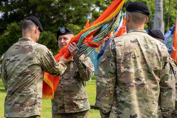 Only U.S. Army signal command in Indo-Pacific has new leadership