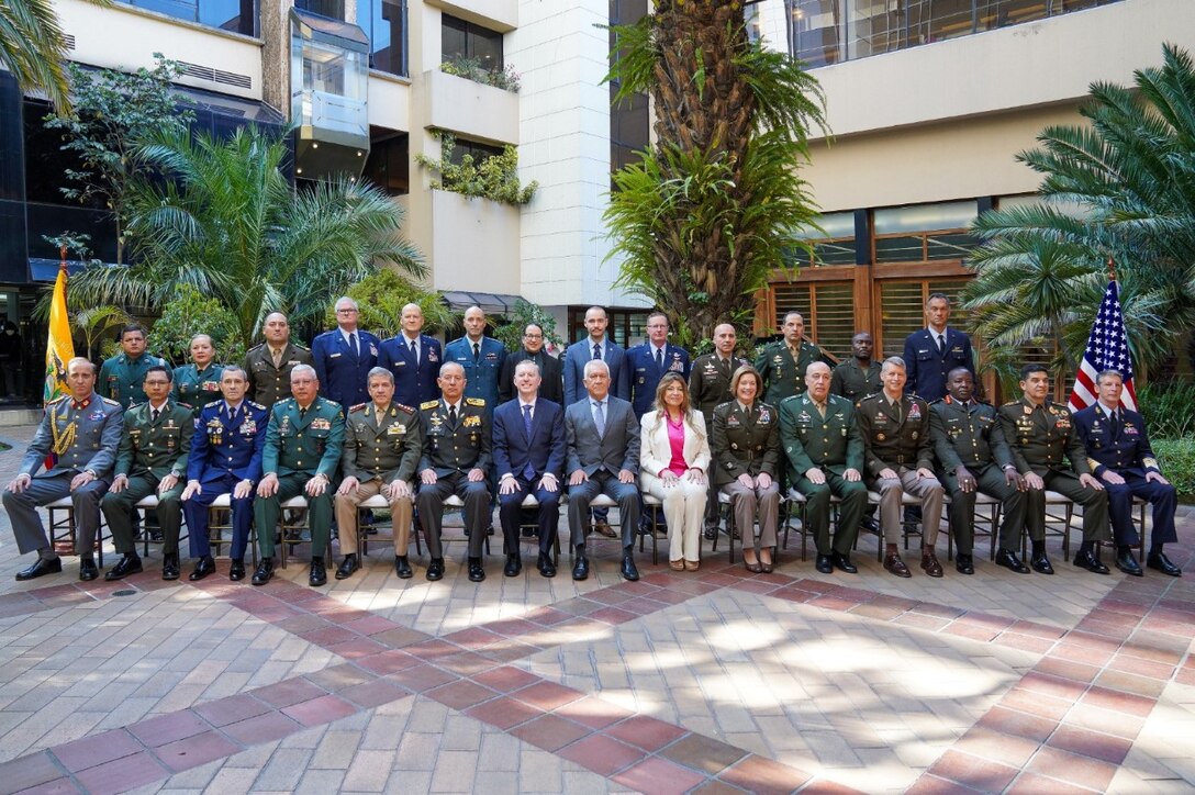 Multinational senior enlisted participants of the South American Defense Conference 2022 (SOUTHDEC 22)