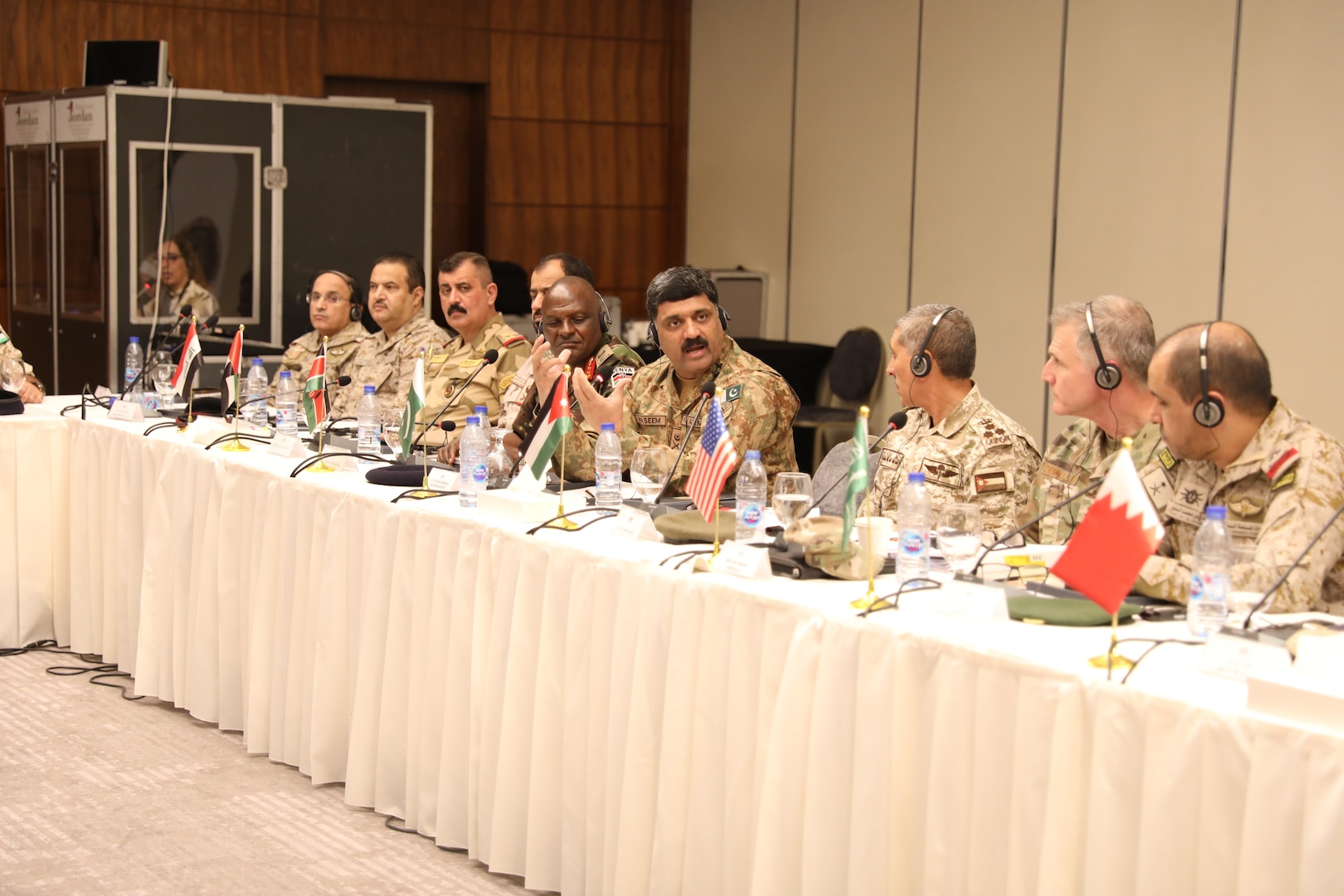 Senior military leaders from 28 partner nations discuss common security concerns at the senior leader seminar during Eager Lion, Sept. 13, 2022, in Amman, Jordan. More than 5,000 individuals from 28 partner nations participated in the multilateral U.S. Central Command Eager Lion 22 exercise, Sept. 4-15, 2022 in Amman, Jordan. In addition to being a platform for senior leaders to discuss issues and concerns, the SLS served as an opportunity for leaders to share ‘best practices’ by exchanging the knowledge and skills required to manage and lead effectively in complex environments. (U.S. Army photo by Cpt. Olivia Cobiskey)