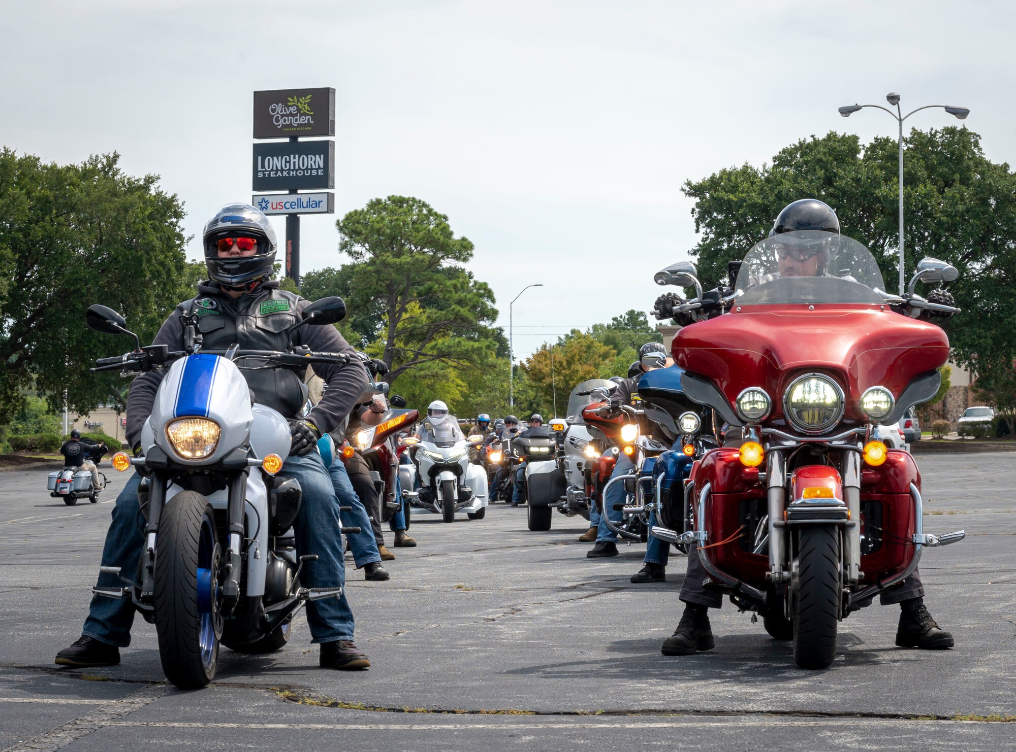 Airmen assigned to Seymour Johnson Air Force Base, veterans, civilians and other military affiliated groups participate in a memorial ride during POW/MIA Remembrance Week at Goldsboro, North Carolina, September 15, 2022. POW/MIA Remembrance Week was led by the Air Force Sergeant Association to honor prisoners or war or missing in action. (U.S. Air Force photo by Airman 1st Class Sabrina Fuller)