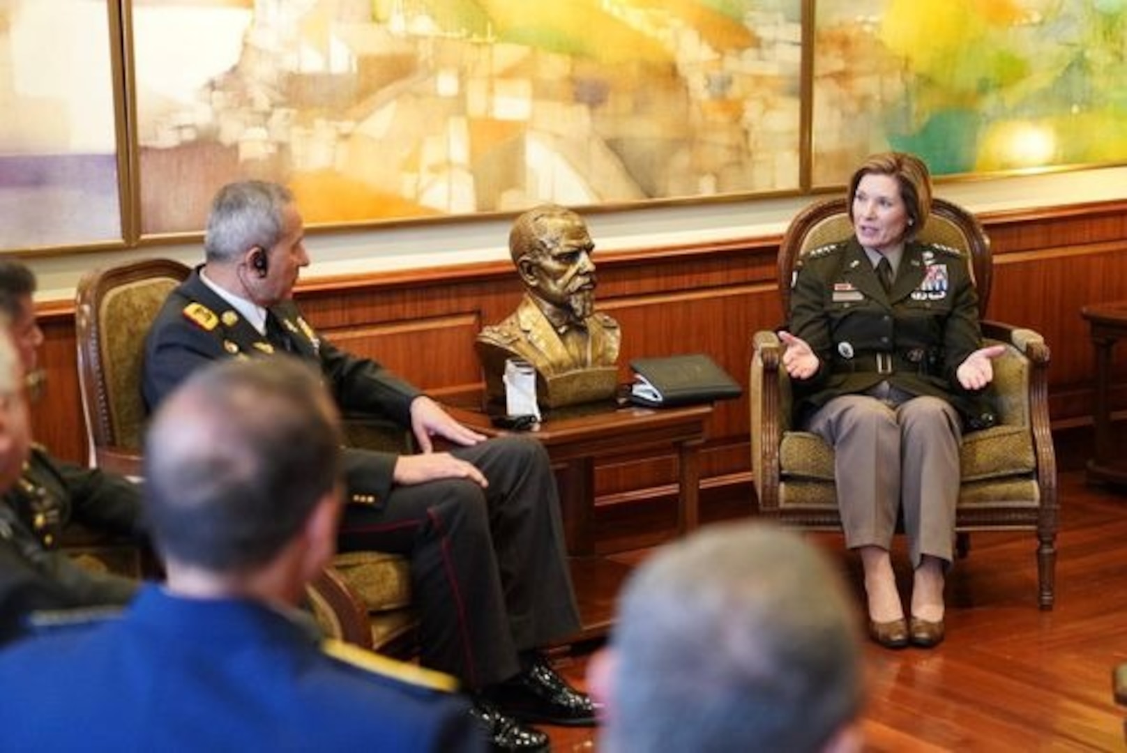 U.S. Army Gen. Laura J. Richardson, the commander of U.S. Southern Command, and Chief of the National Guard Bureau, Gen. Daniel Hokanson, meet with Gen. Nelson Proaño.