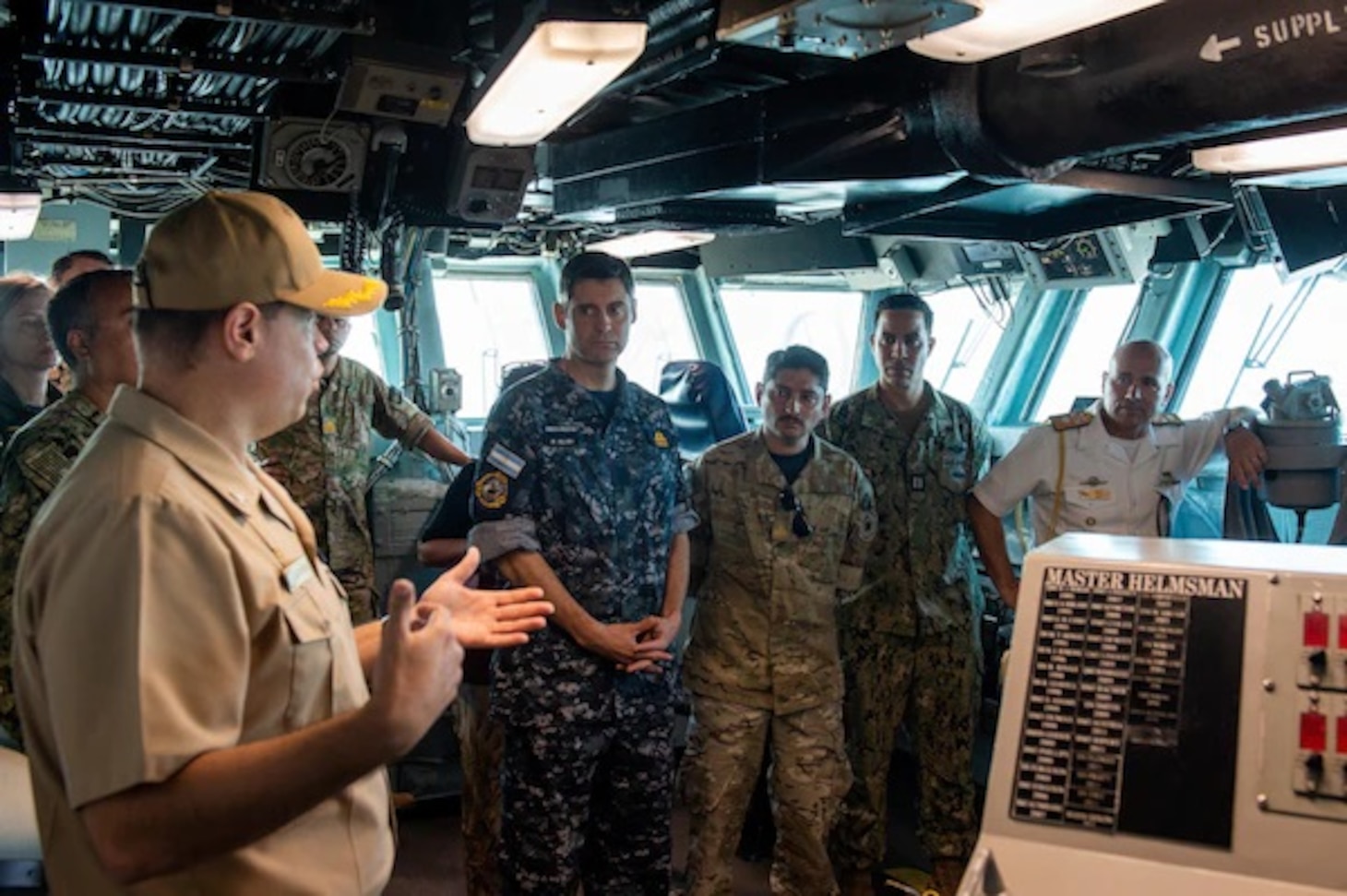USS Boxer Welcomes Argentine Navy to Amphibious Assault Ship