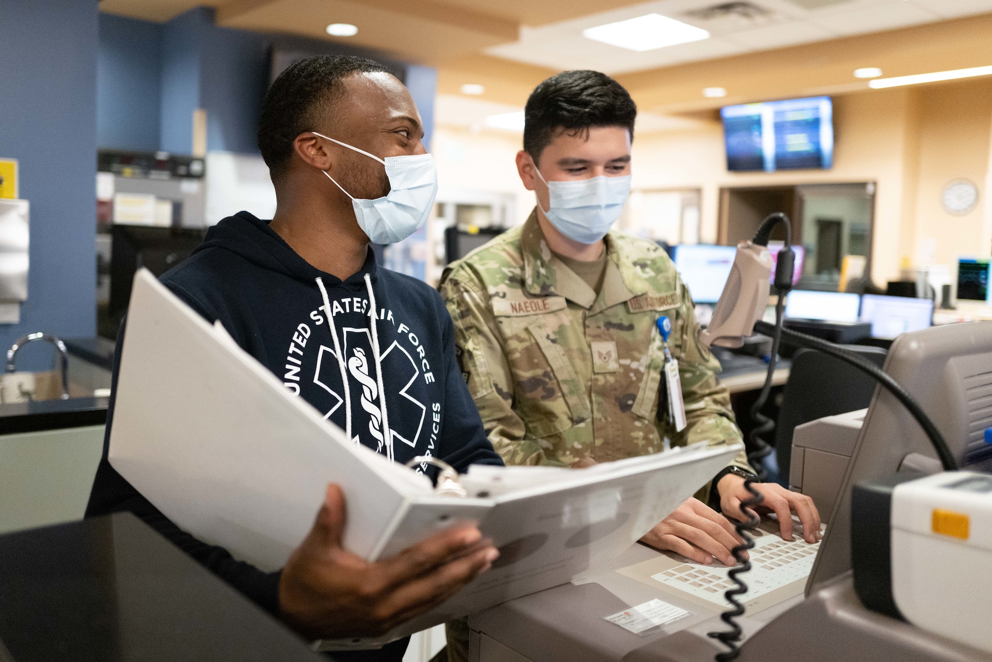 Airman working at the emergency room