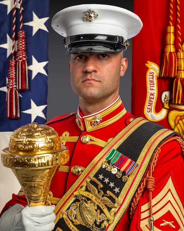 Master sergeant david j cox the united states marine drum and bugle